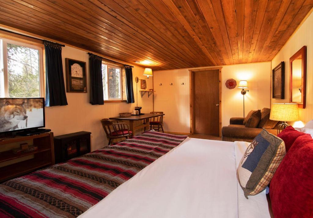 Lochsa Lodge Lolo Quarto foto